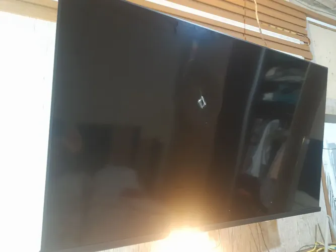 Vendo TV Toshiba 42 polegadas para retirada de peças 
