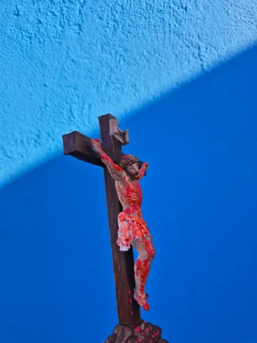 Crucifixo de Jesus Crucificado 18 cm