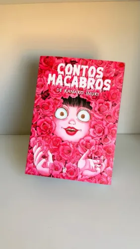 Mangá Contos Macabros de Kanako Inuki
