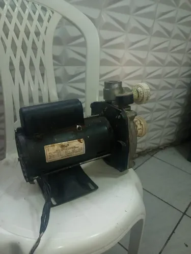 Bomba injetora ½ CV