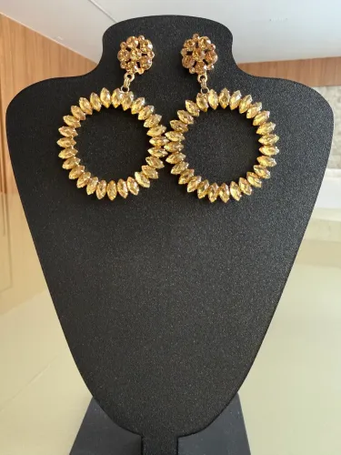 Brinco cristal dourado