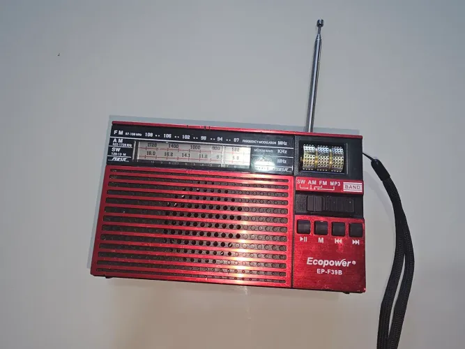 Rádio Portátil Retrô Ecopower EP-F39B AM/FM/SW MP3 Vermelho