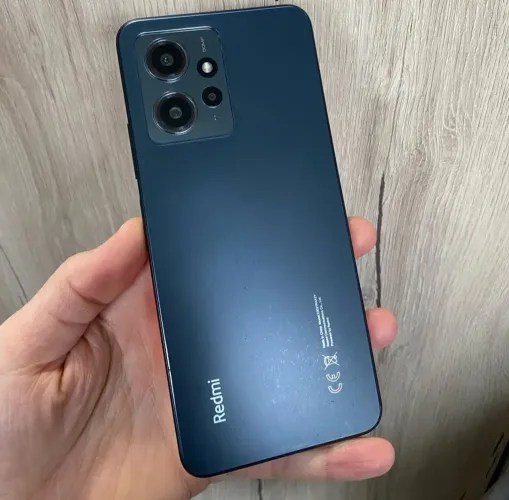 XIAOMI NOTE 12 de 128GB E 4GB DE RAM NOVO