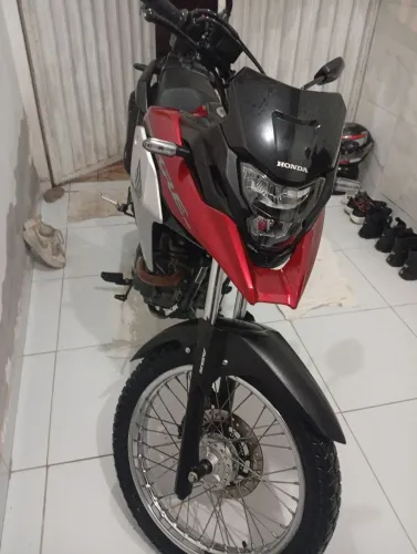 Vendo uma moto XRE 190