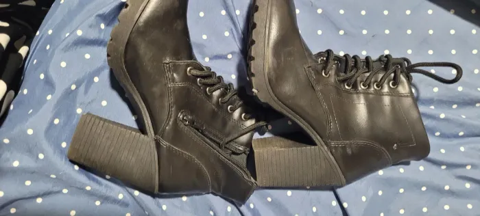 Bota Feminina Cano alto Preta | Linda e Confortável