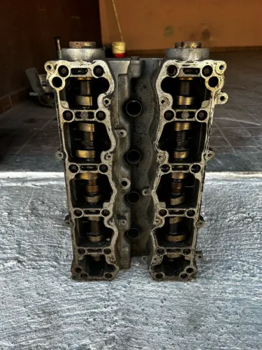 Cabeçote com comando c4 1.6 16v TU5JP4