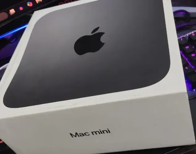 Mac mini 2018 8GB I3 + Adaptador NVME + Switch Box Ugreen