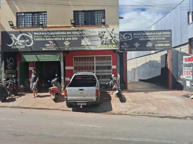 Apartamento, loja comercial e lava jato