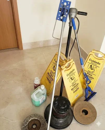 Enceradeira profissional