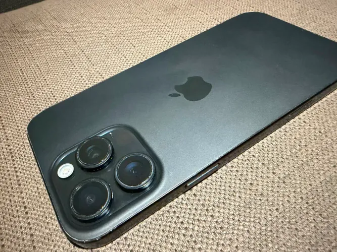 iPhone 16 pro max 256gb