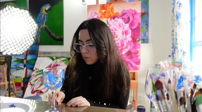 Aulas particulares de pintura em taças