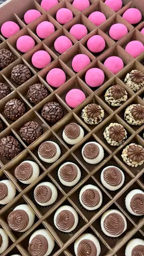 Brownies e Brigadeiros 
