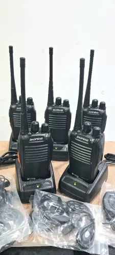 5 rádio comunicador baofeng Walkie talkie novos