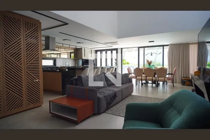 Casa à Venda - Vila Assunção , 3 Quartos, 380 m2