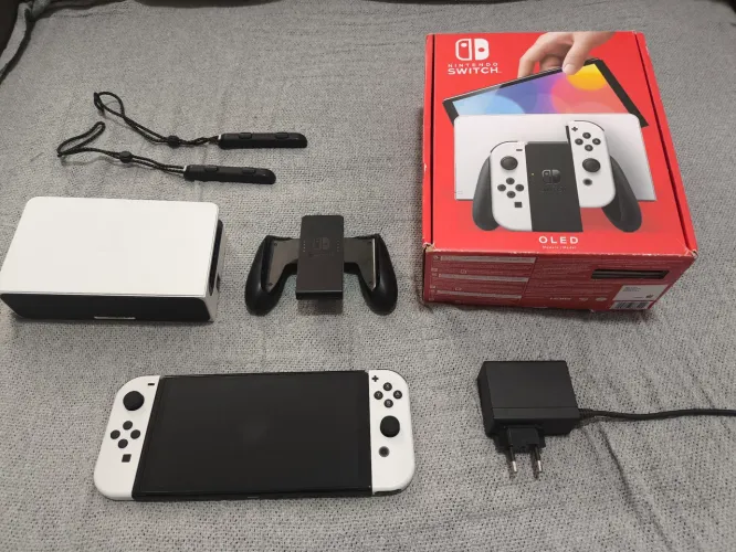 Nintendo Switch Oled Desblq Cheio de jogos