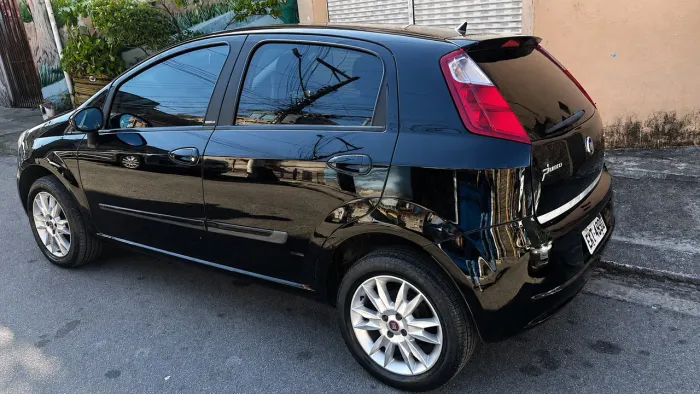 Fiat Punto Essence 1.6 Flex 16V 5P 2012