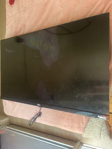 Televisão 32 tela quebrada 