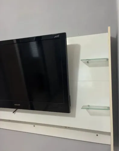 Painel com tv