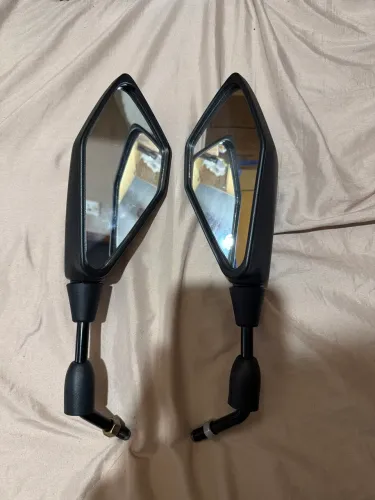 Retrovisor original Bajaj 150