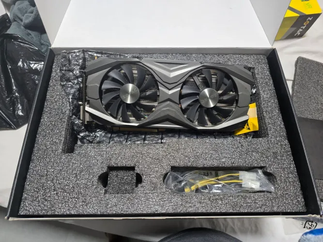 Placa de video 1080 TI (retirada de peças)