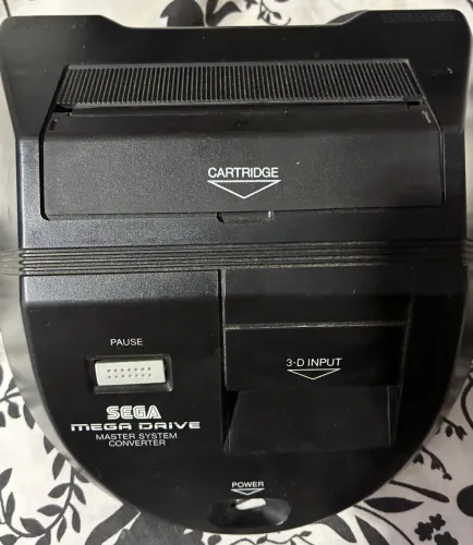 Adaptador Mega Drive para jogos de Master System na caixa - perfeito estado 