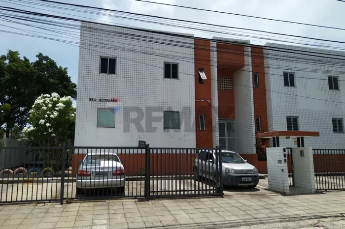 Apartamento 2/4 no Altiplano