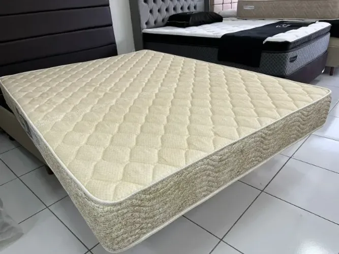 Colchão de Casal Espuma D33 Sankonfort Bordado 138x188x17 Novo, Pronta Entrega!