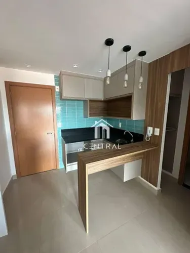Studio com 1 dormitório para alugar no Condomínio Via Alameda, 37 m² por R$ 3.040/mês - Ce