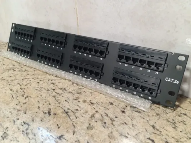 Patch Panel CAT5e 48 Portas