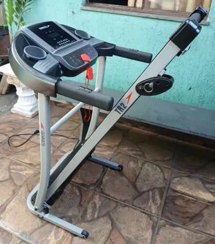 Até 10x sem juros - Esteira Elétrica Speedo TR2v2 - Novinha
