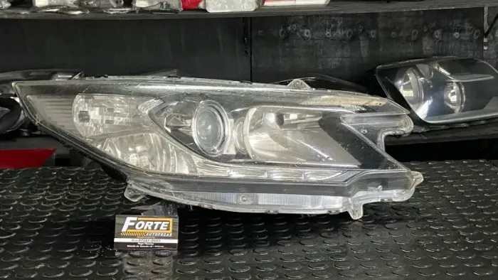 Farol direito - Honda CRV - 2012 a 2016