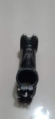 Avanço KCNC 100 mm para espiga 1-1/8" e guidon 31,8