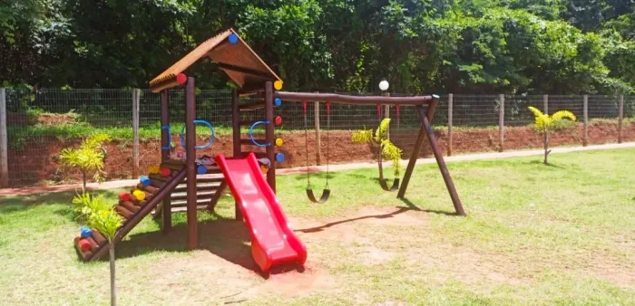 Playground Infantil Completo - Diversão garantida!