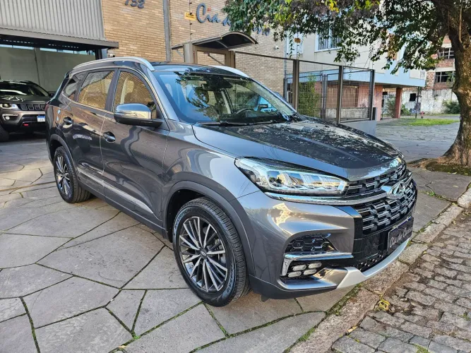 Tiggo 8 Founders edition em impecável estado 