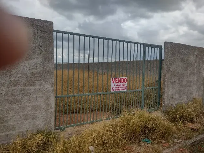 Excelente Terreno Murado de 1440 m²