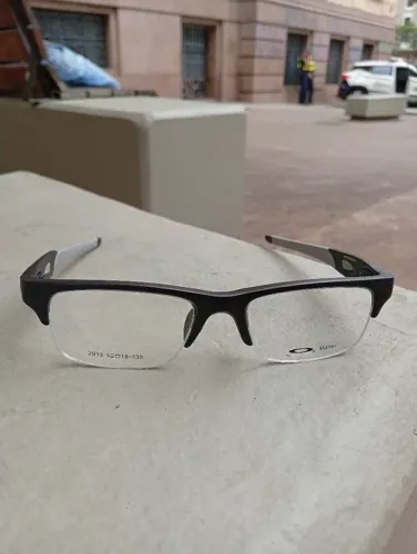Óculos de sol Oakley