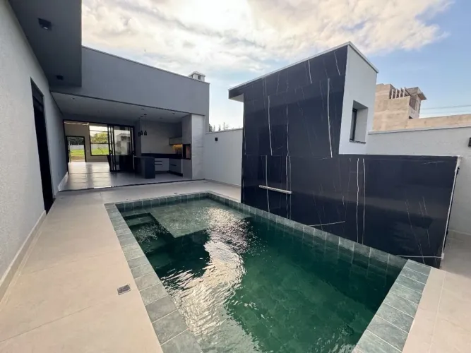 Casa com 3 dormitórios à venda, 225 m² por R$ 2.150.000,00 - Chácaras Alvorada - Indaiatub