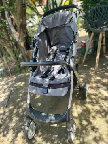 Carrinho Chicco Mini Bravo Sport Prata Passeio Cinza