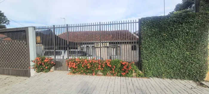 Casa com piscina-