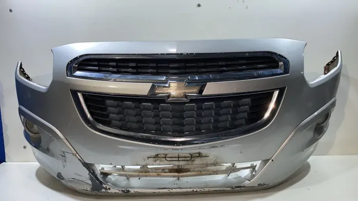Pára-choque Chevrolet Spin 2013 2014 2015 