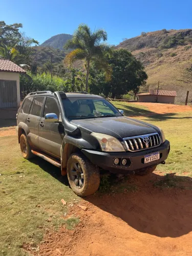 Oportunidade Land Cruise Prado 