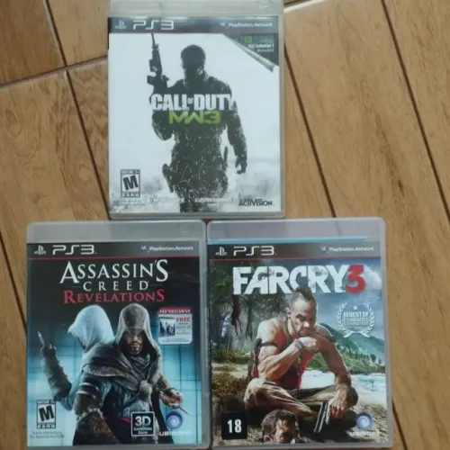 PS3 - Jogos Call of Duty MW3, Far Cry 3 e Assasins Credd Revelations