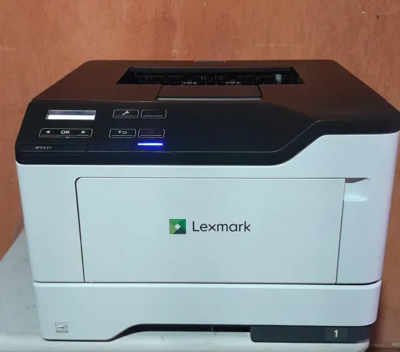Impressora Lexmark MS421dn sem toner