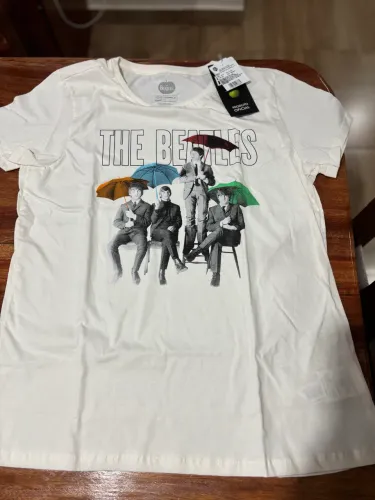 Camiseta nova marca piticas original the beatles