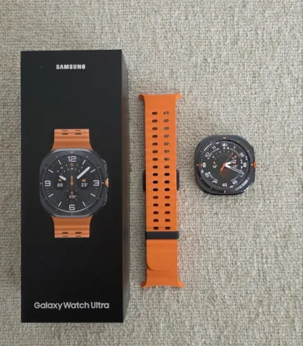 Samsung Galaxy Watch Ultra 2025 Smartwatch