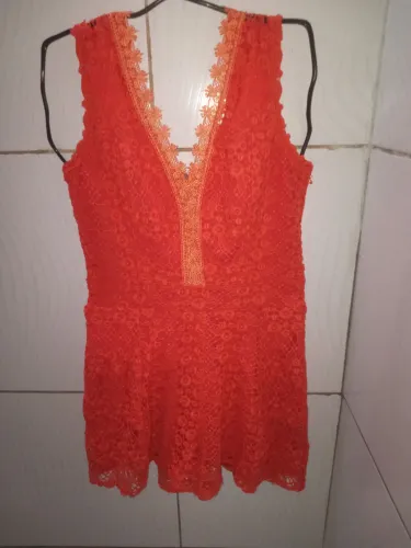 Macacão Curto Renda Laranja Feminino M 