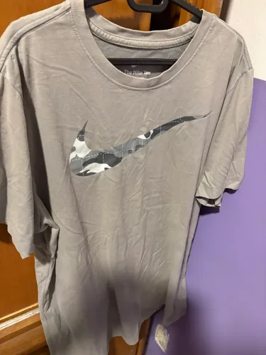 Camiseta Nike Camo tamanho G