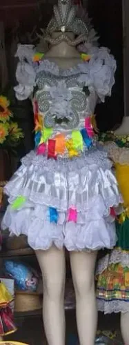 Fantasia Noiva de quadrilha