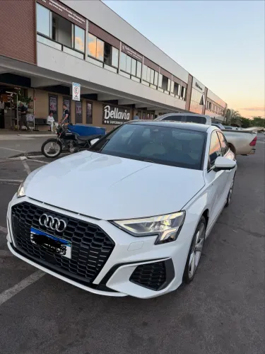 Audi A3 Sportback S-line 2.0 TFSI S-tronic 2024