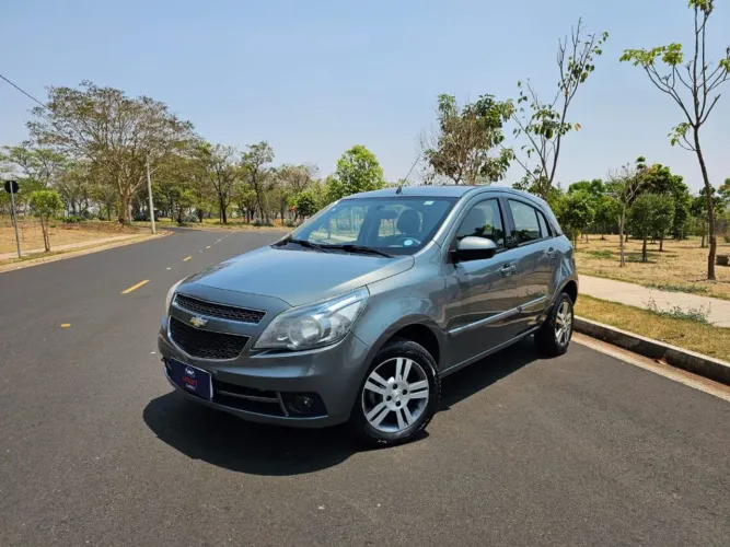 Chevrolet Agile LTZ 1.4 MPFI 8V Flexpower 5P 2013